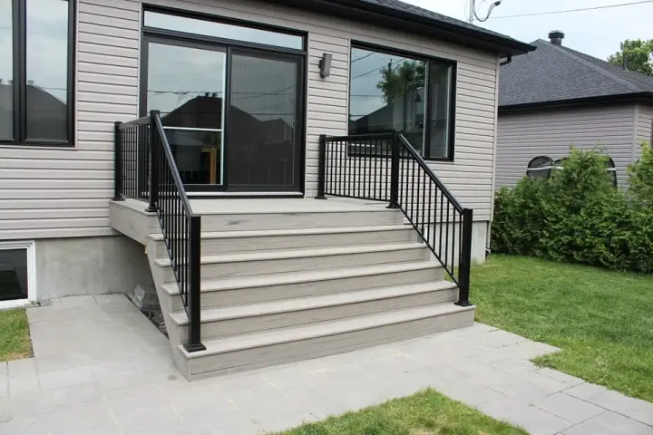 Patio composite – Saint-Jean